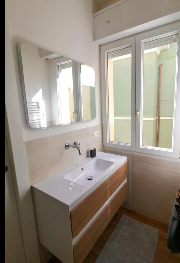 0541 Guest House 리미니 외부 사진